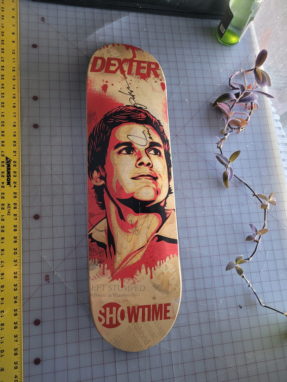 SIGNED by Michael C. Hall & Jennifer Carpenter, Dexter Showtime Promo Skateboard